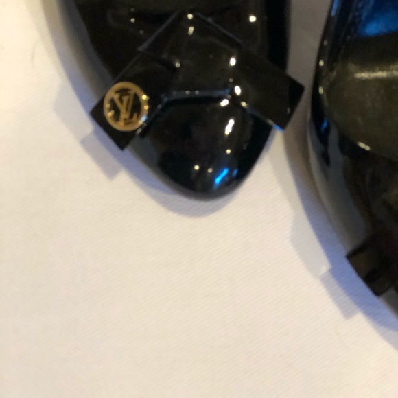 LV shoes size 8 or 38 euro - Picture 3 of 7